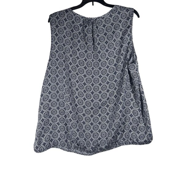 Liz Claiborne Womens Sleeveless Blue Floral Tank Top Size Medium Polyester NWT - Picture 2 of 6